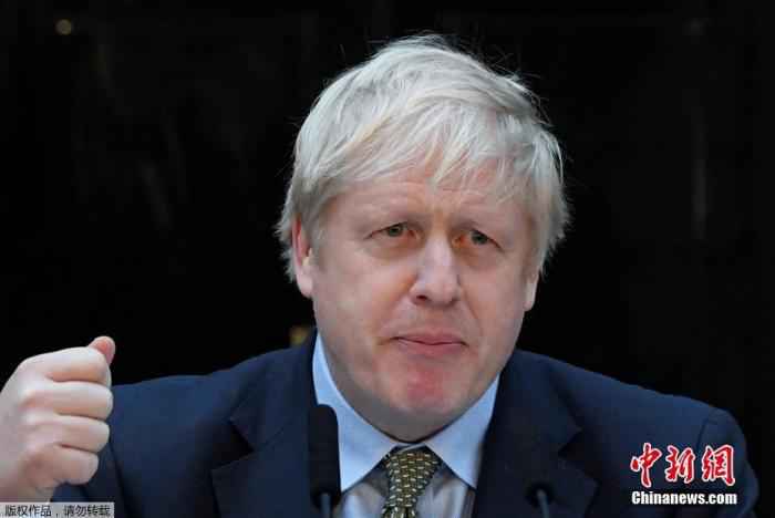 英首相呼吁民众避免不必要接触及旅行 尽量居家办公