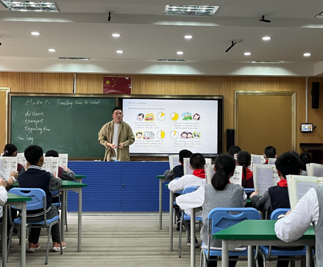 守住师生互动的表达基本功练好讲堂驾御的基本功 守住师生互动的表达基本功练好讲堂驾御的基本功